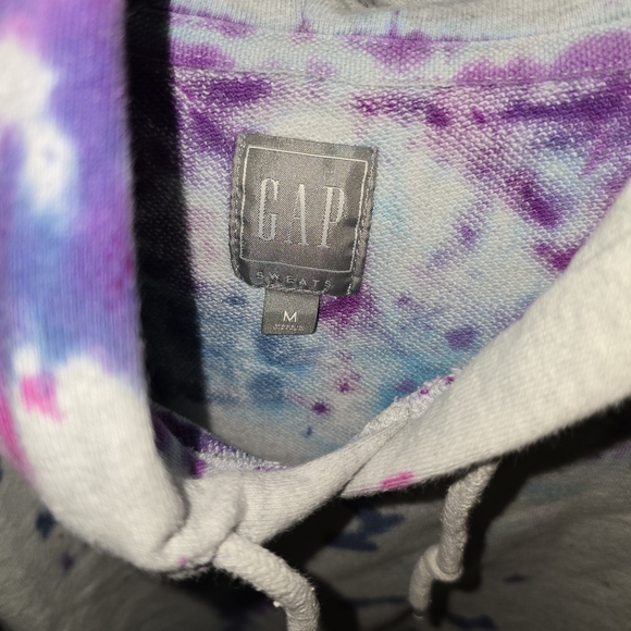 GAP Tie-Dye Sweatshirt in Purple and Blue - Picture 3 of 3